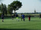 Laatste training S.K.N.W.K. JO11-1JM van seizoen 2022-2023 (partijtje tegen de ouders) (203/221)